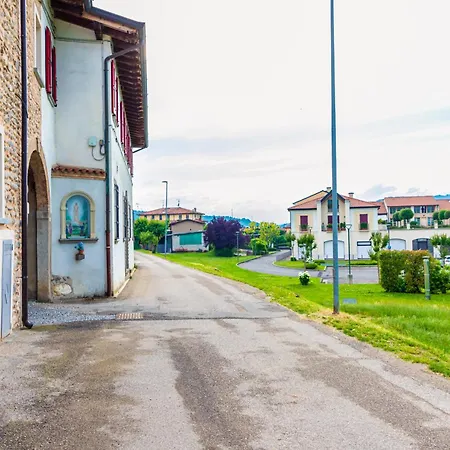 Casa Nichy Daire Adro