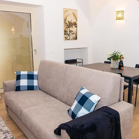 Casa Nichy Daire Adro